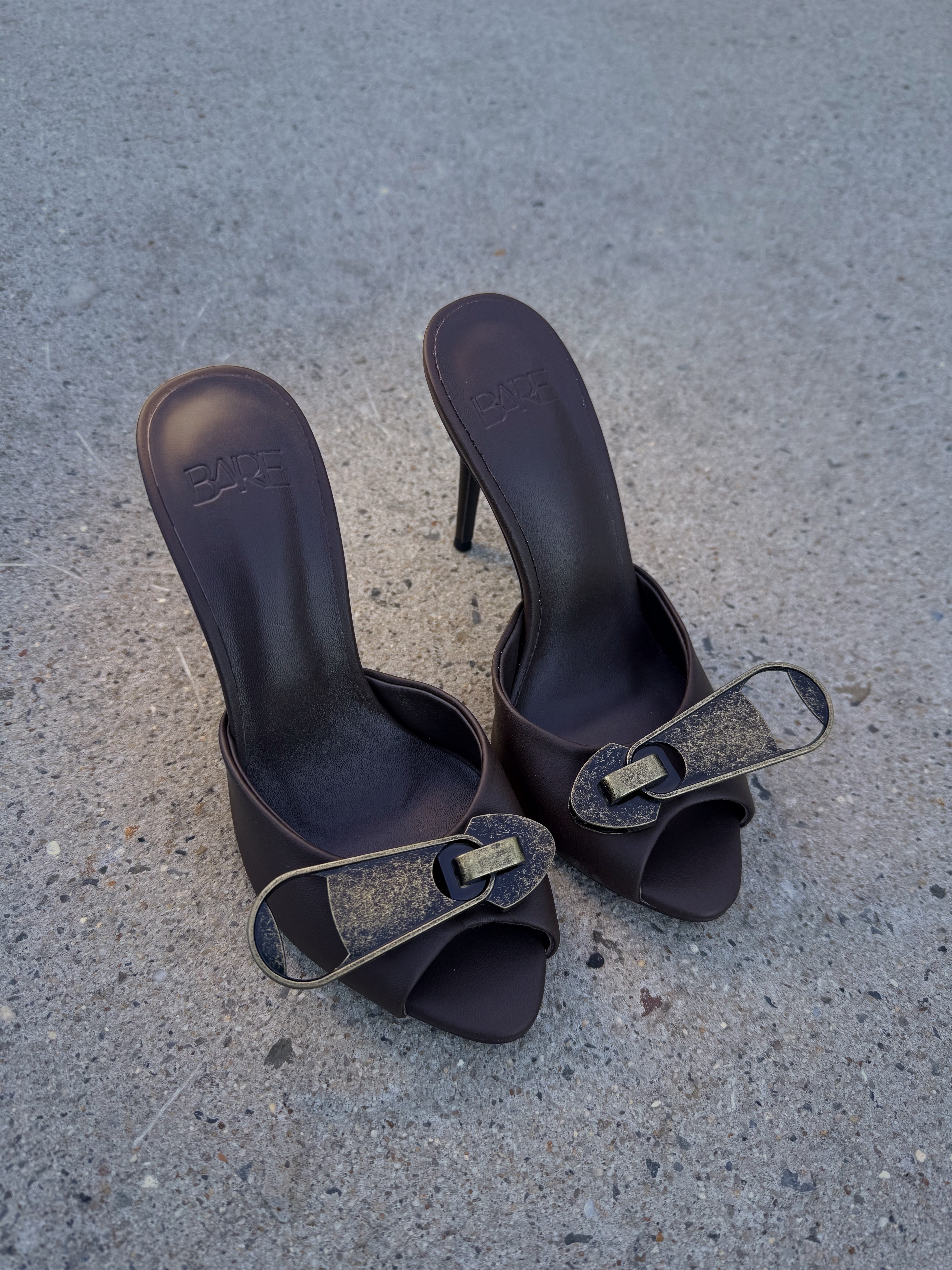 Unveil Mules - Espresso